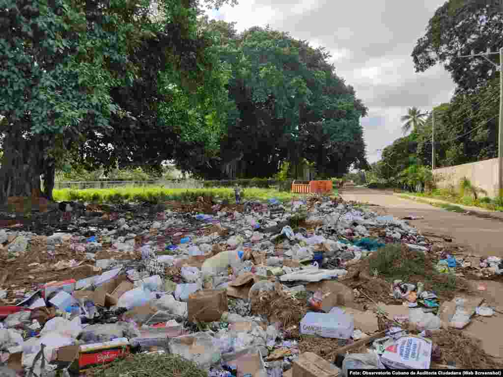 Basurero en La Lisa / Foto: Observatorio Cubano de Auditoría Ciudadana (Informe: La Habana, capital de los desechos)