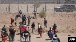 El calor implacable está causando estragos en la población migrante / Foto: HERIKA MARTINEZ (AFP)